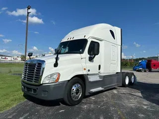 2019 FREIGHTLINER CASCADIA