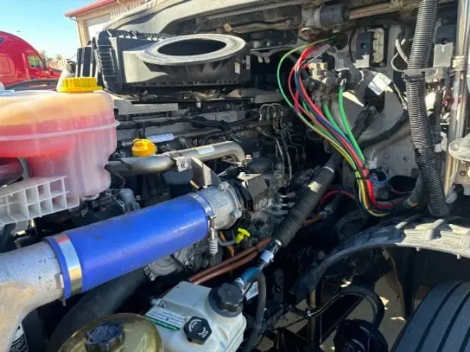 2020 Freightliner New Cascadia 126