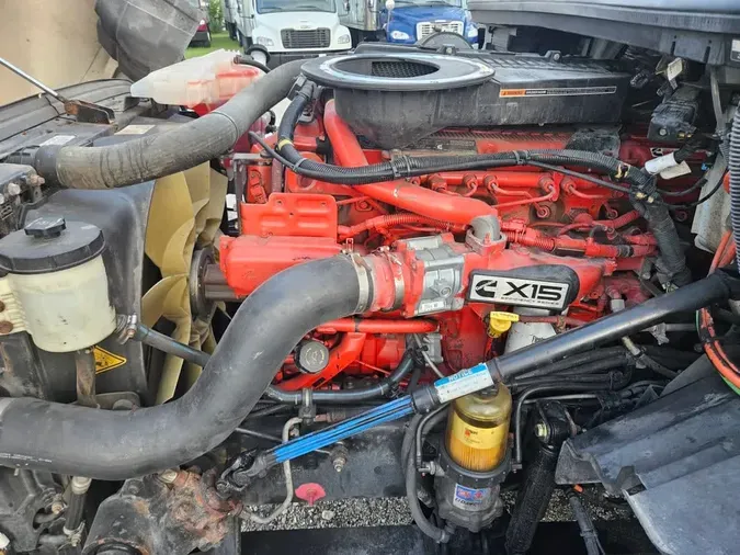 2020 NAVISTAR INTERNATIONAL LT625 SLPR CAB