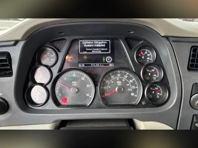 2021 PETERBILT 579
