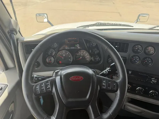 2020 Peterbilt 579956d032718886269fb4ac942fe3e8aee