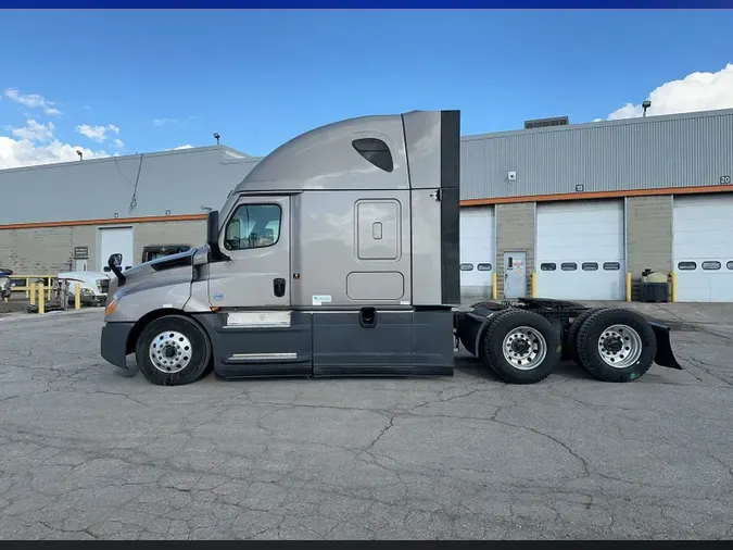 2023 Freightliner Cascadia