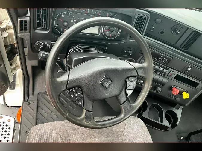 2020 INT LT625 6x4
