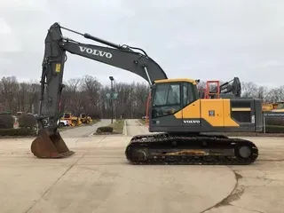 2017 Volvo EC220EL