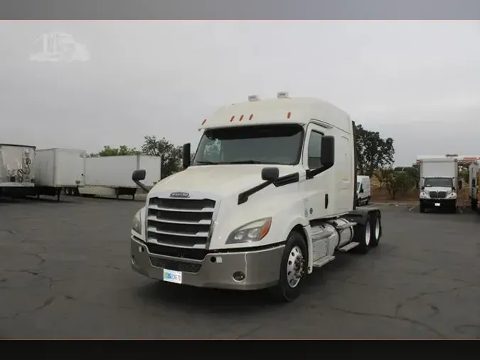 2019 FREIGHTLINER CASCADIA 126
