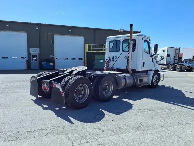 2022 FREIGHTLINER/MERCEDES NEW CASCADIA PX12664957b756d327415fc825d223ec0af8e45
