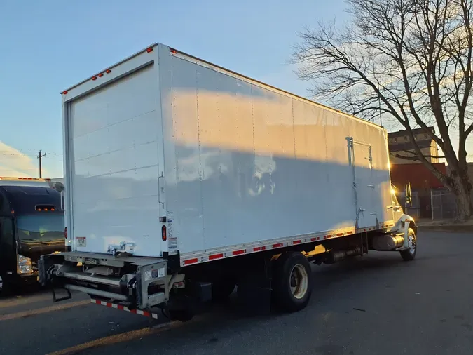 2017 NAVISTAR INTERNATIONAL 4300