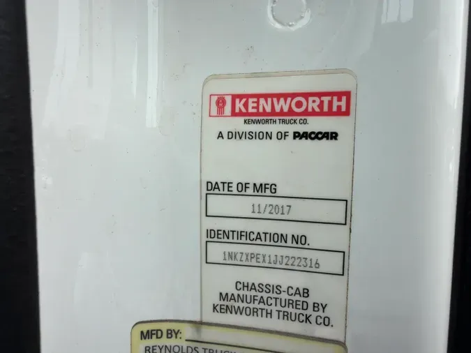 2018 Kenworth T880 Short Hood957ea2806e9fb92414a8c0b0b0fdab88