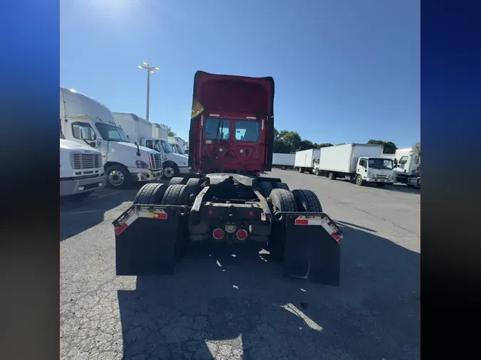 2019 FREIGHTLINER CASCADIA 125