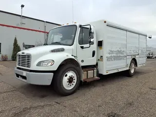 2017 FREIGHTLINER/MERCEDES M2 106