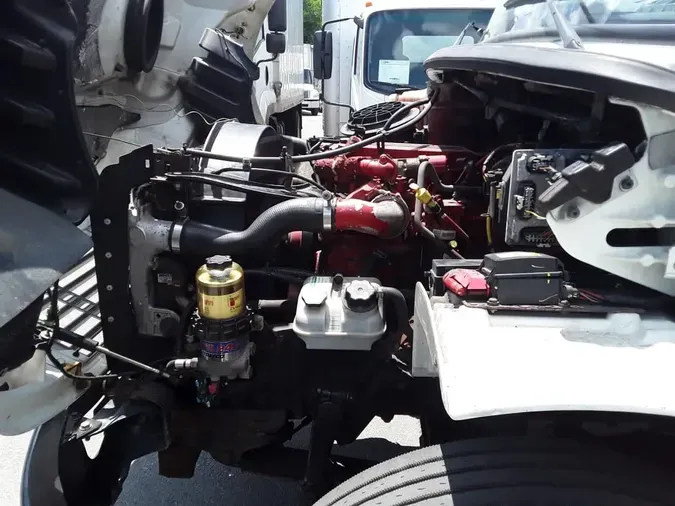 2016 FREIGHTLINER M2 106