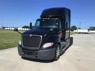 2021 INTERNATIONAL LT625