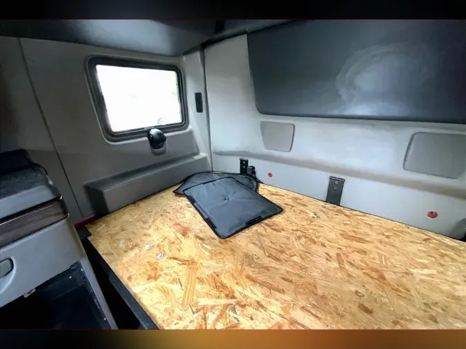 2023 INT LT625 6X4958e7db8ea5eec139336d5665ebb385a