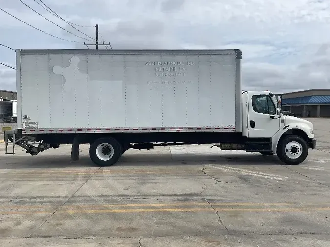 2019 Freightliner M2