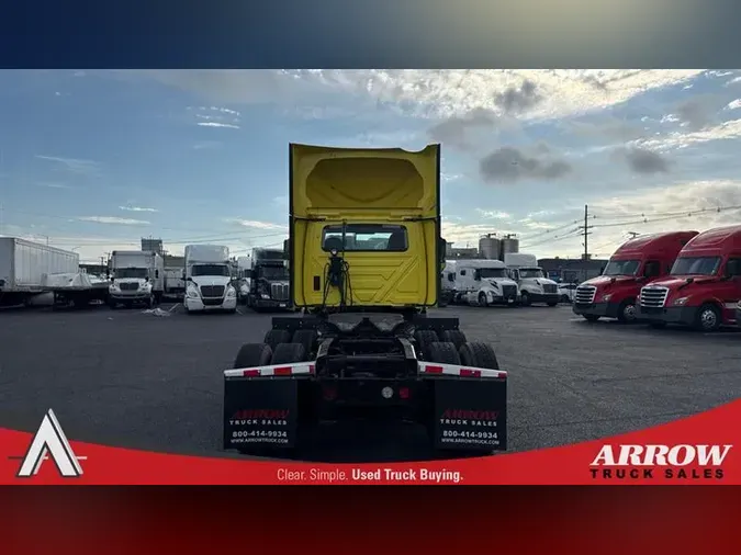 2018 INTERNATIONAL RH613