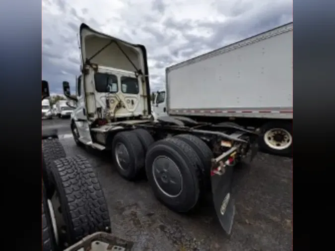 2021 FREIGHTLINER/MERCEDES NEW CASCADIA PX12664