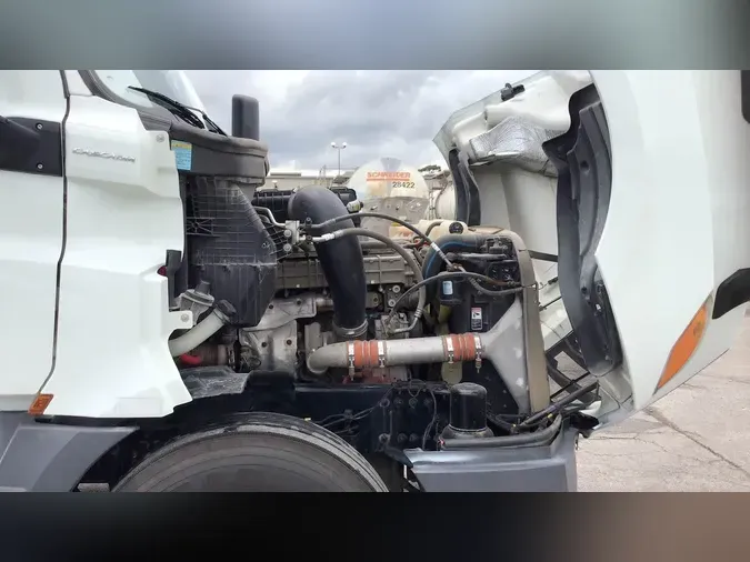 2020 Freightliner Cascadia 126