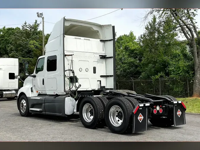 2021 INT LT625 6x4