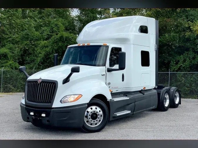 2021 INT LT625 6x4