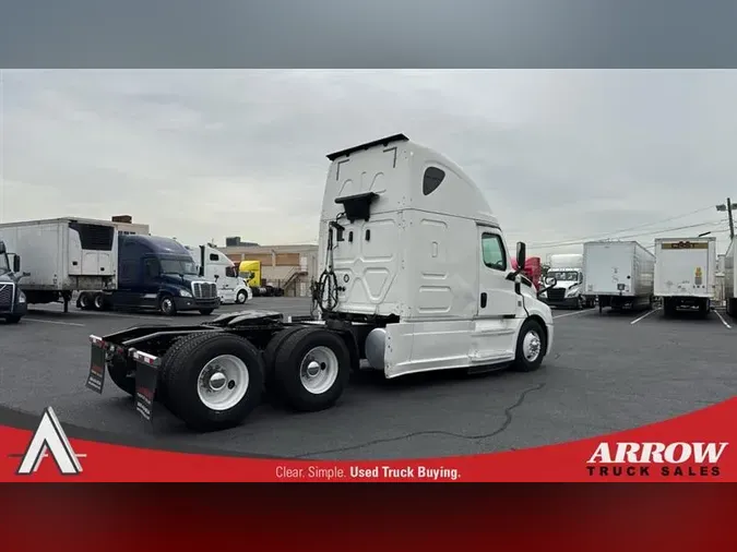2020 FREIGHTLINER CA126