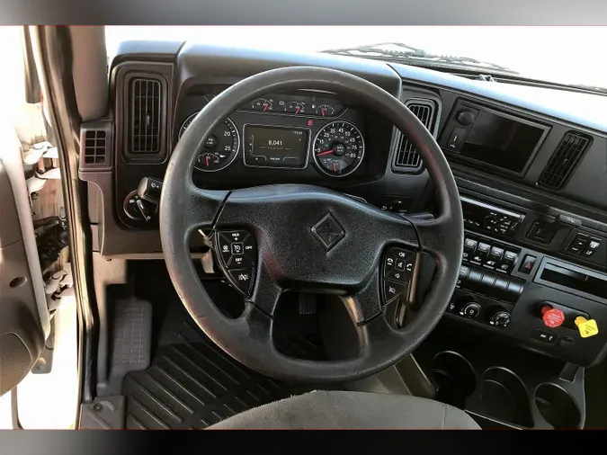 2019 INT LT625 6x4