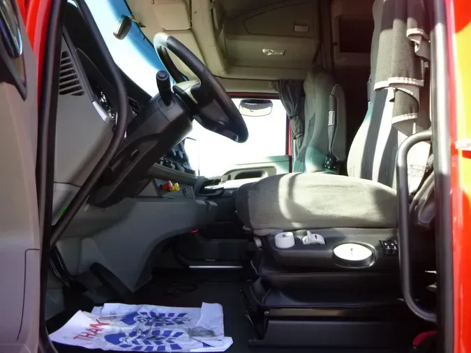 2021 Kenworth T68095a9f7bfa2a341a2b222b7192c86c4b6