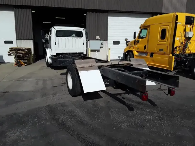 2020 FREIGHTLINER/MERCEDES M2 106