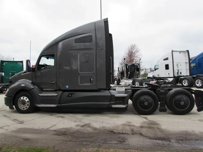 2020 Kenworth T680