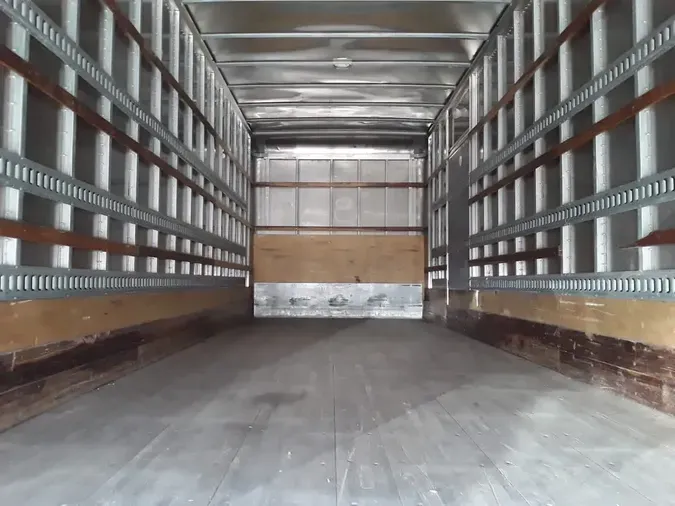2019 FREIGHTLINER M2 106