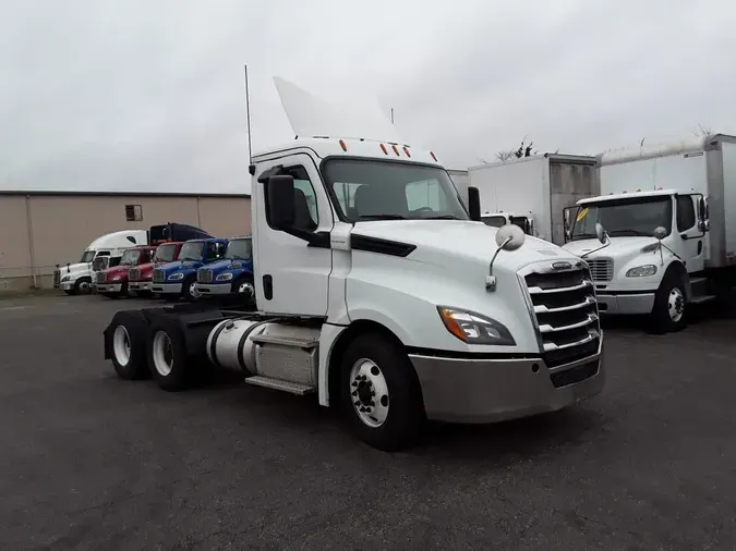 2019 FREIGHTLINER/MERCEDES NEW CASCADIA PX12664