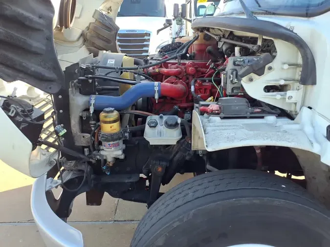 2018 FREIGHTLINER/MERCEDES M2 106