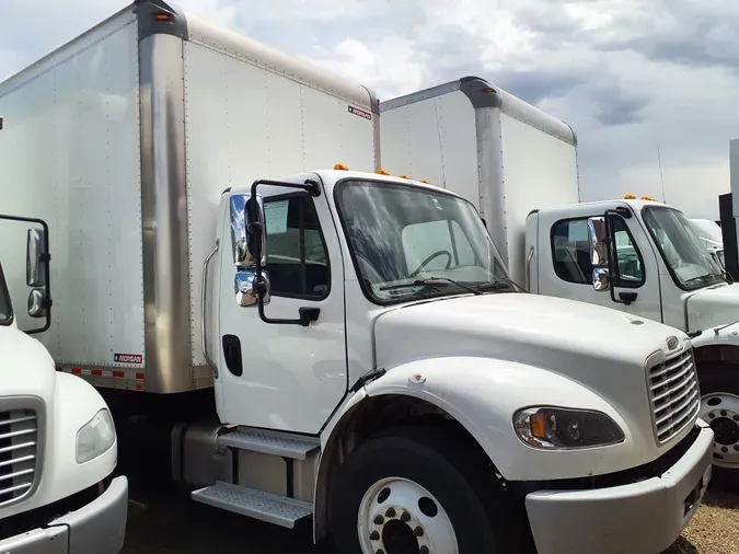 2020 FREIGHTLINER/MERCEDES M2 106