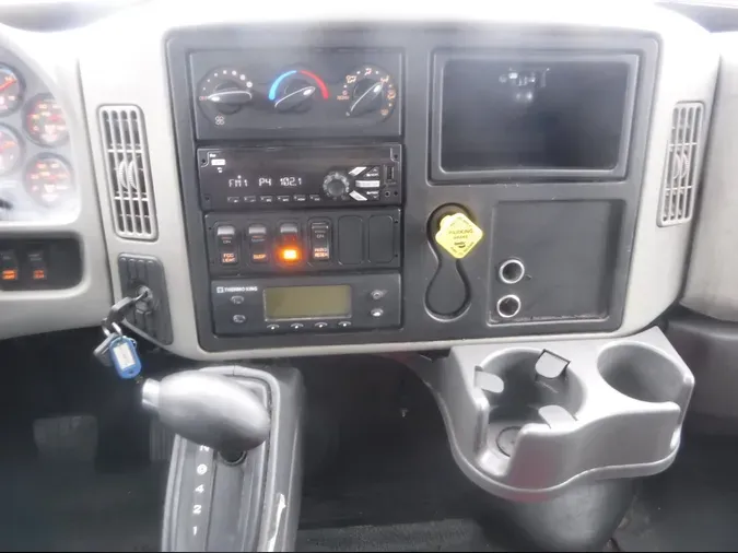 2017 NAVISTAR INTERNATIONAL 4300