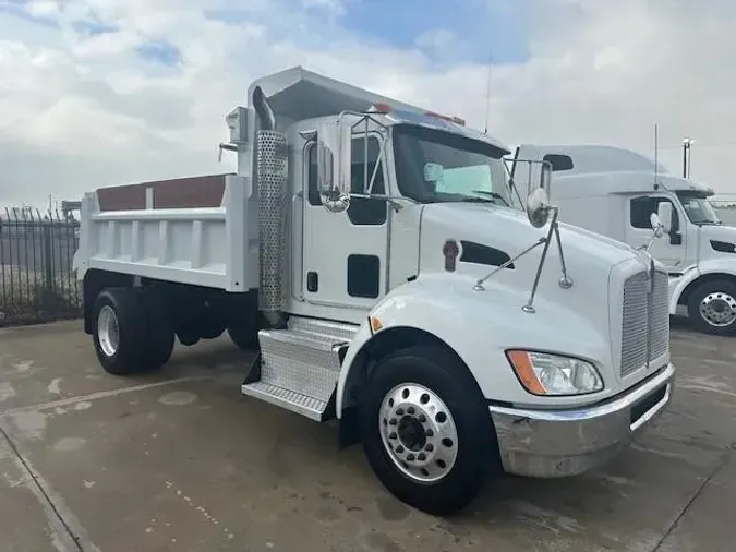 2016 Kenworth T370