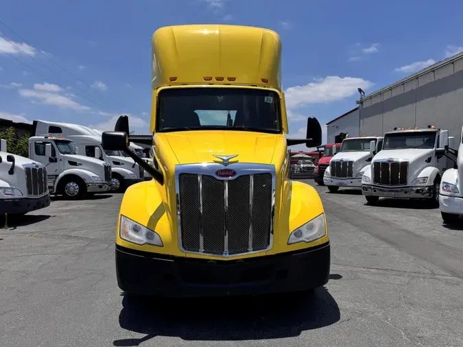 2023 Peterbilt 57995c52f58aaedb582e4d8c749640a5b8a