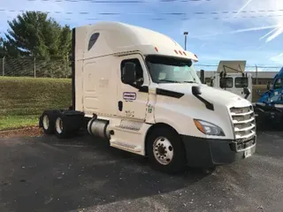 2018 FREIGHTLINER T12664ST