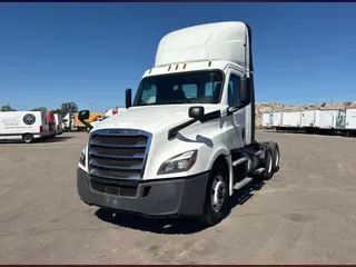 2019 FREIGHTLINER/MERCEDES NEW CASCADIA PX12664
