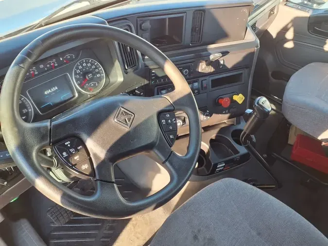 2021 NAVISTAR INTERNATIONAL LT625 DAYCAB S/A