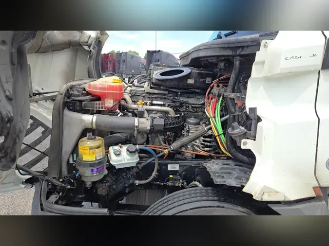 2019 Freightliner Cascadia 12695d3fbc24a8243f04aef12014ba0667a