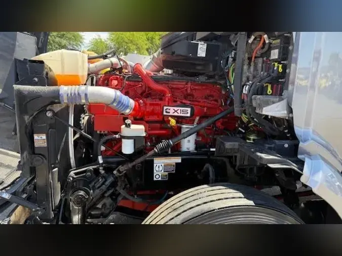 2022 Peterbilt 579