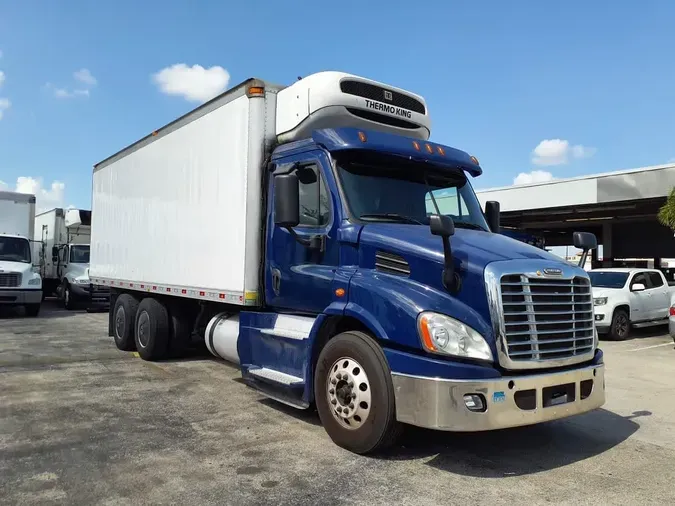 2019 FREIGHTLINER/MERCEDES CASCADIA 113" DAYCAB95d9e72b9e1547eb917323ed5b57ce98