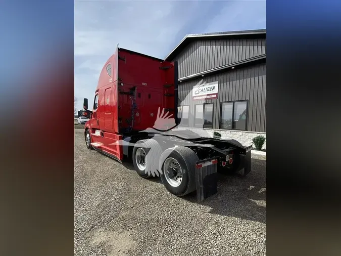 2019 FREIGHTLINER CASCADIA 126