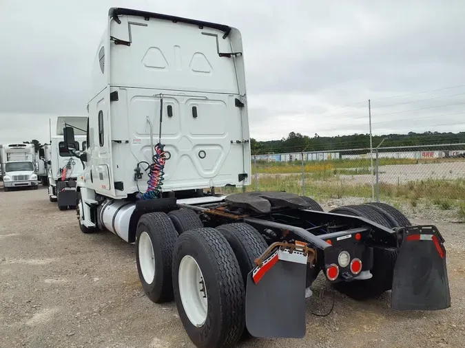 2020 FREIGHTLINER CASCADIA 125