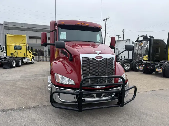 2022 Peterbilt 579