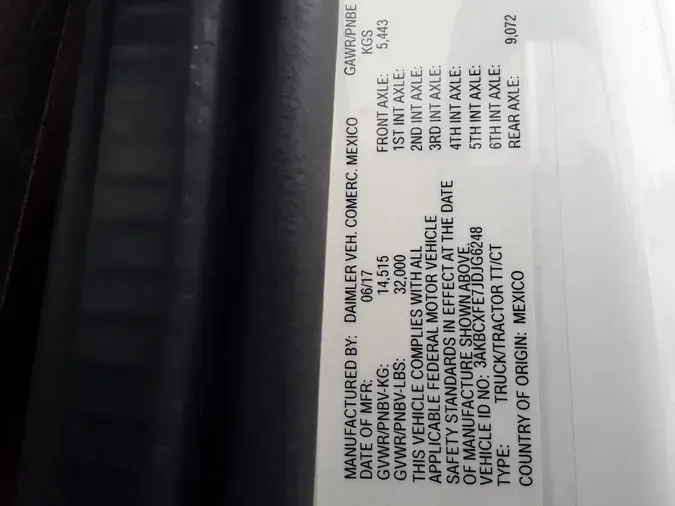 2018 FREIGHTLINER M2 106