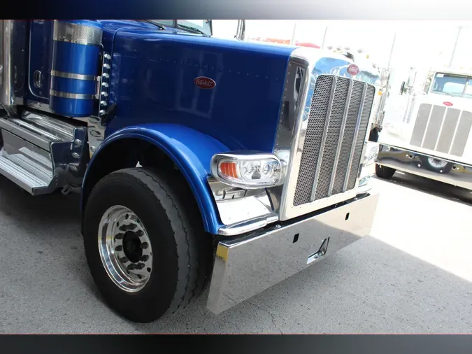 2020 Peterbilt 389