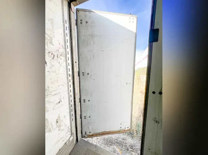 2014 UTILITY VS2DX95e8b56038948b0161468c6fd9713d92