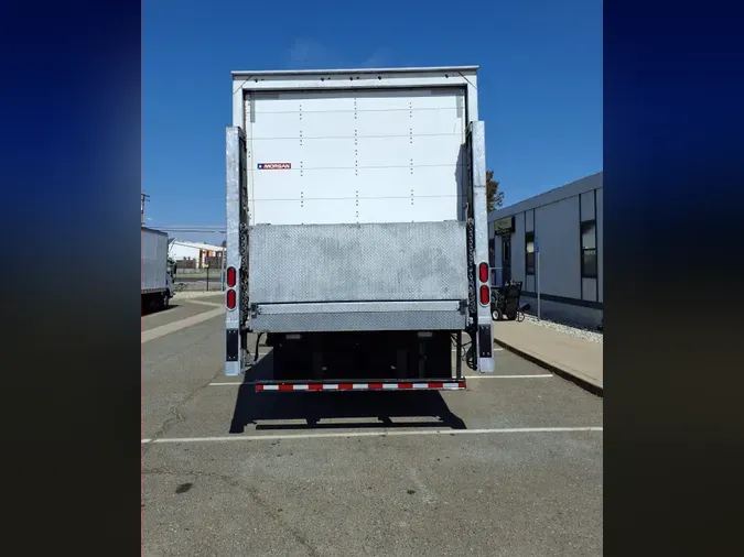 2021 FREIGHTLINER/MERCEDES M2 106