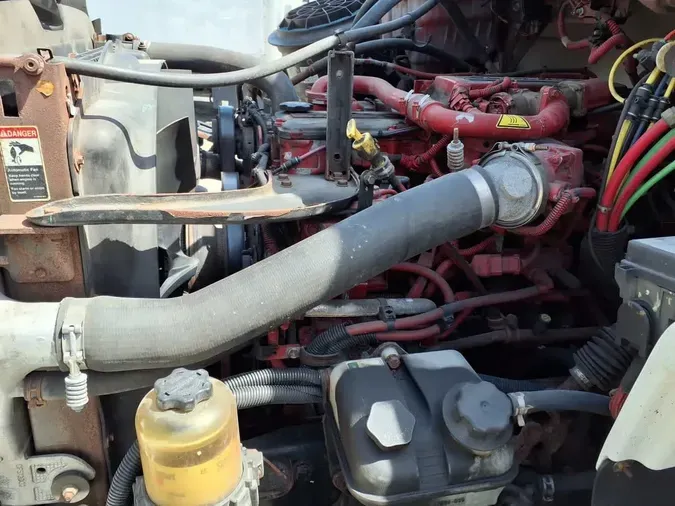 2016 FREIGHTLINER/MERCEDES M2 10695f6ae11c91bf673b8d01dc0421673b3