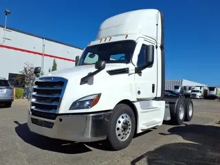 2020 FREIGHTLINER/MERCEDES NEW CASCADIA PX12664